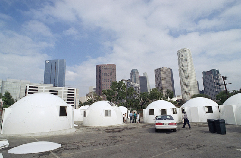 Illustration for article titled Dome Houses to Protect You from the Dark Future